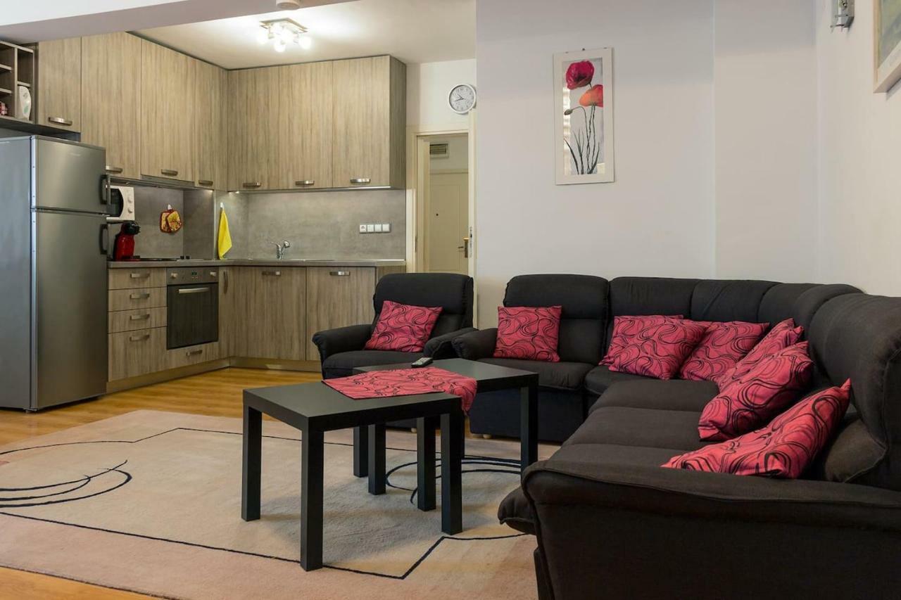 Glorious - 2-Bedroom Apartment Near Youth Hill By Flat Mаnager Plovdiv Bagian luar foto